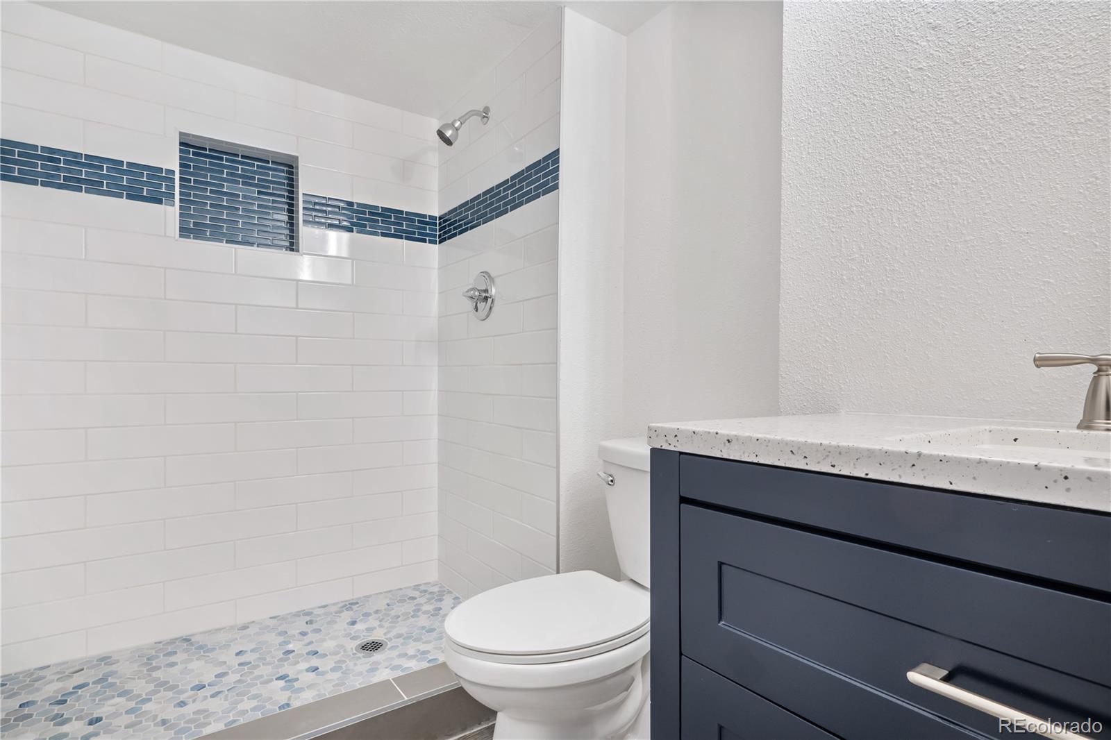 1811 S Quebec Way Denver CO 80231