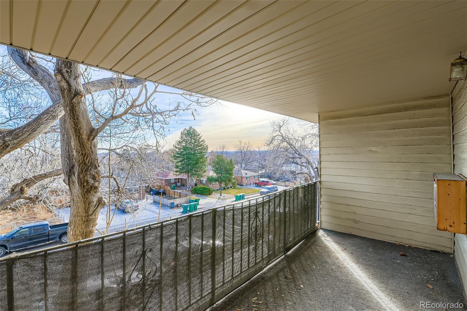 4639 S Lowell Boulevard Denver CO 80236