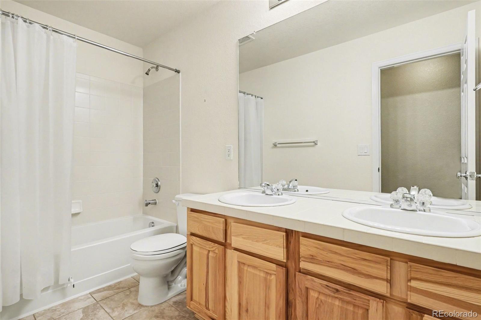 22753 E Briarwood Place Aurora CO 80016