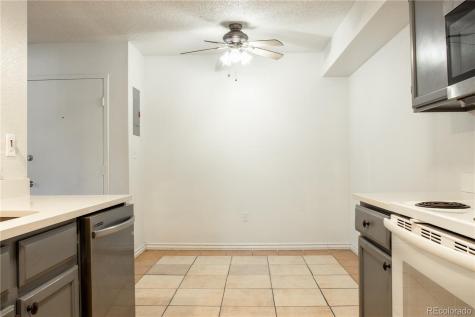 1075 S Elkhart Way Aurora CO 80012