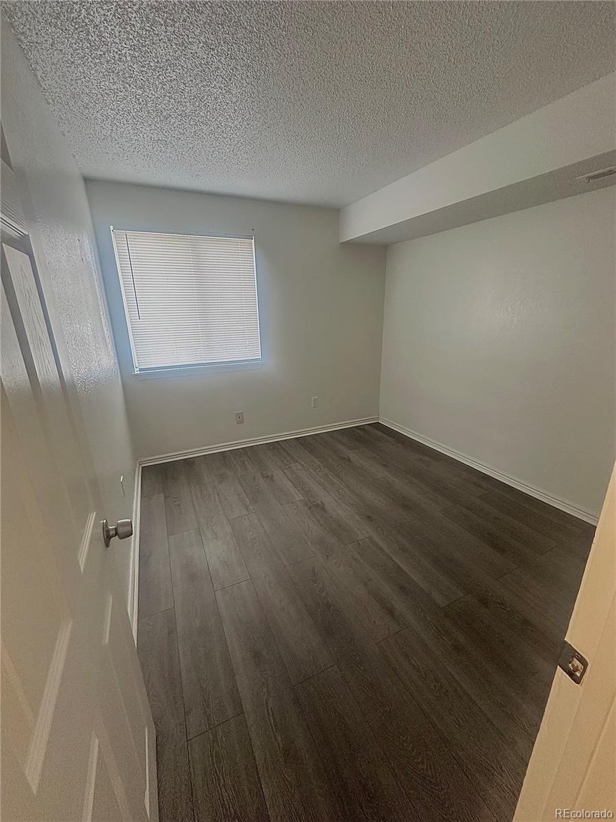 1075 S Elkhart Way Aurora CO 80012