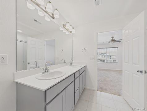21646 E 59th Place Aurora CO 80019