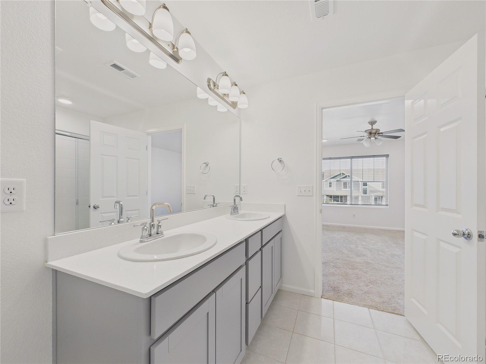 21646 E 59th Place Aurora CO 80019