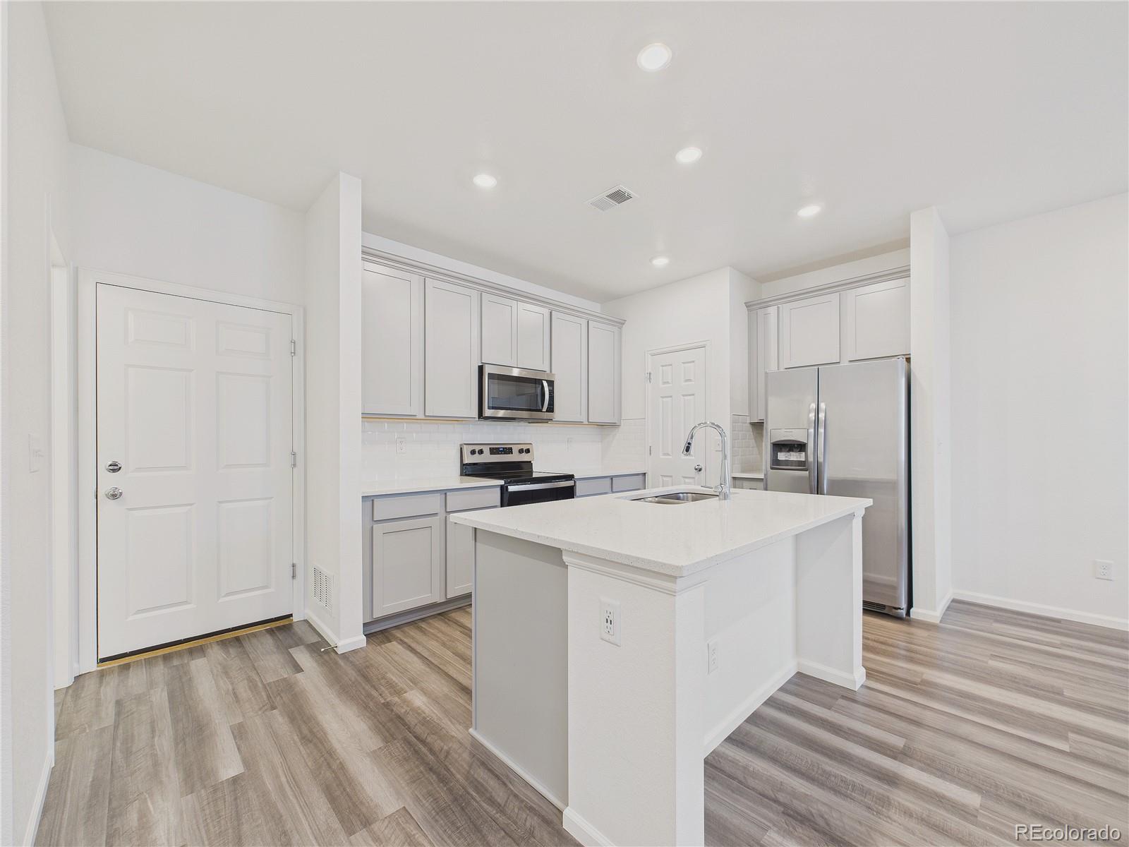 21646 E 59th Place Aurora CO 80019