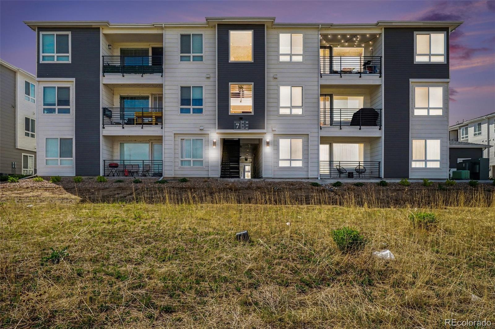 6153 N Ceylon Street Denver CO 80249