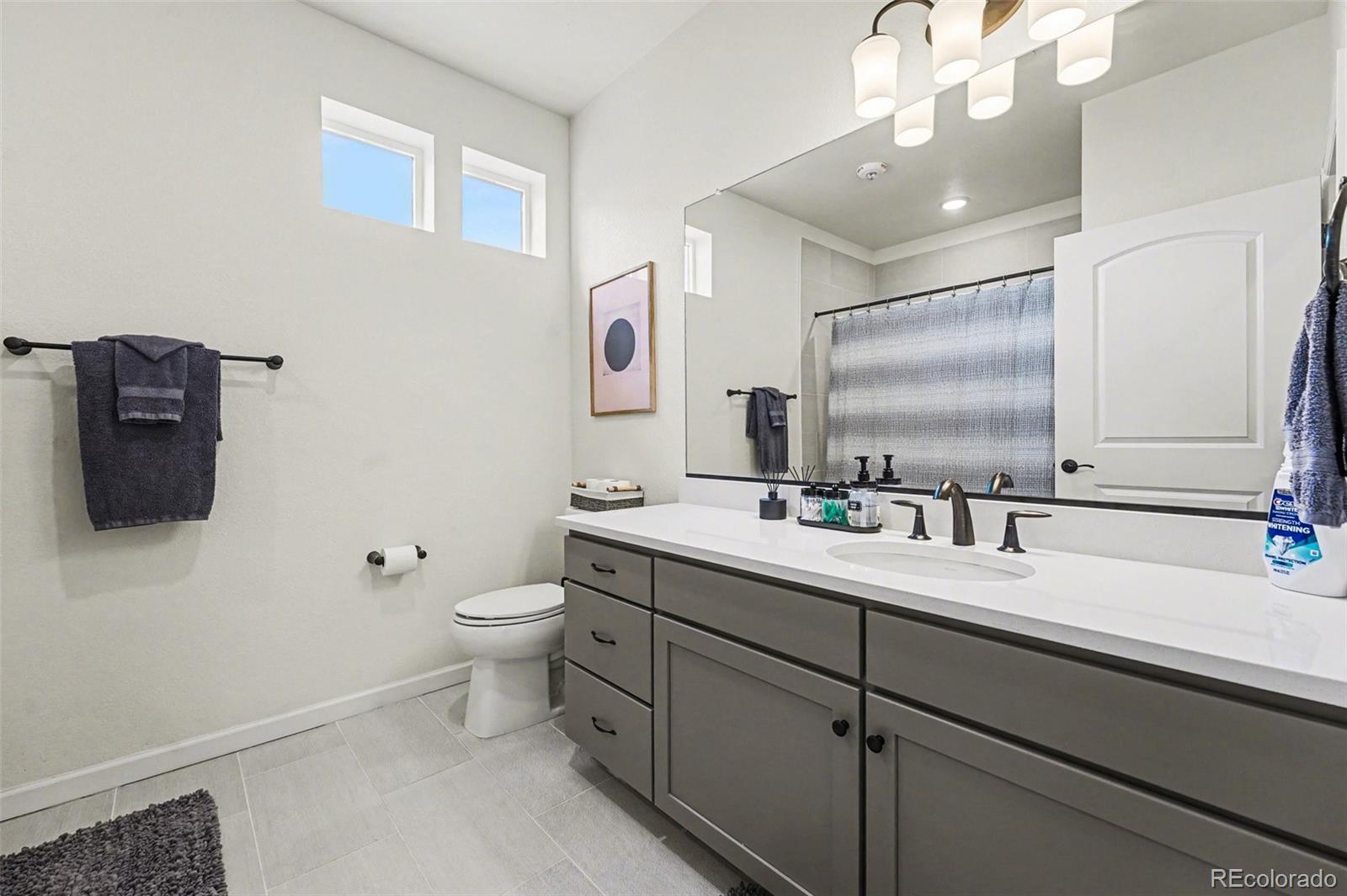 6153 N Ceylon Street Denver CO 80249