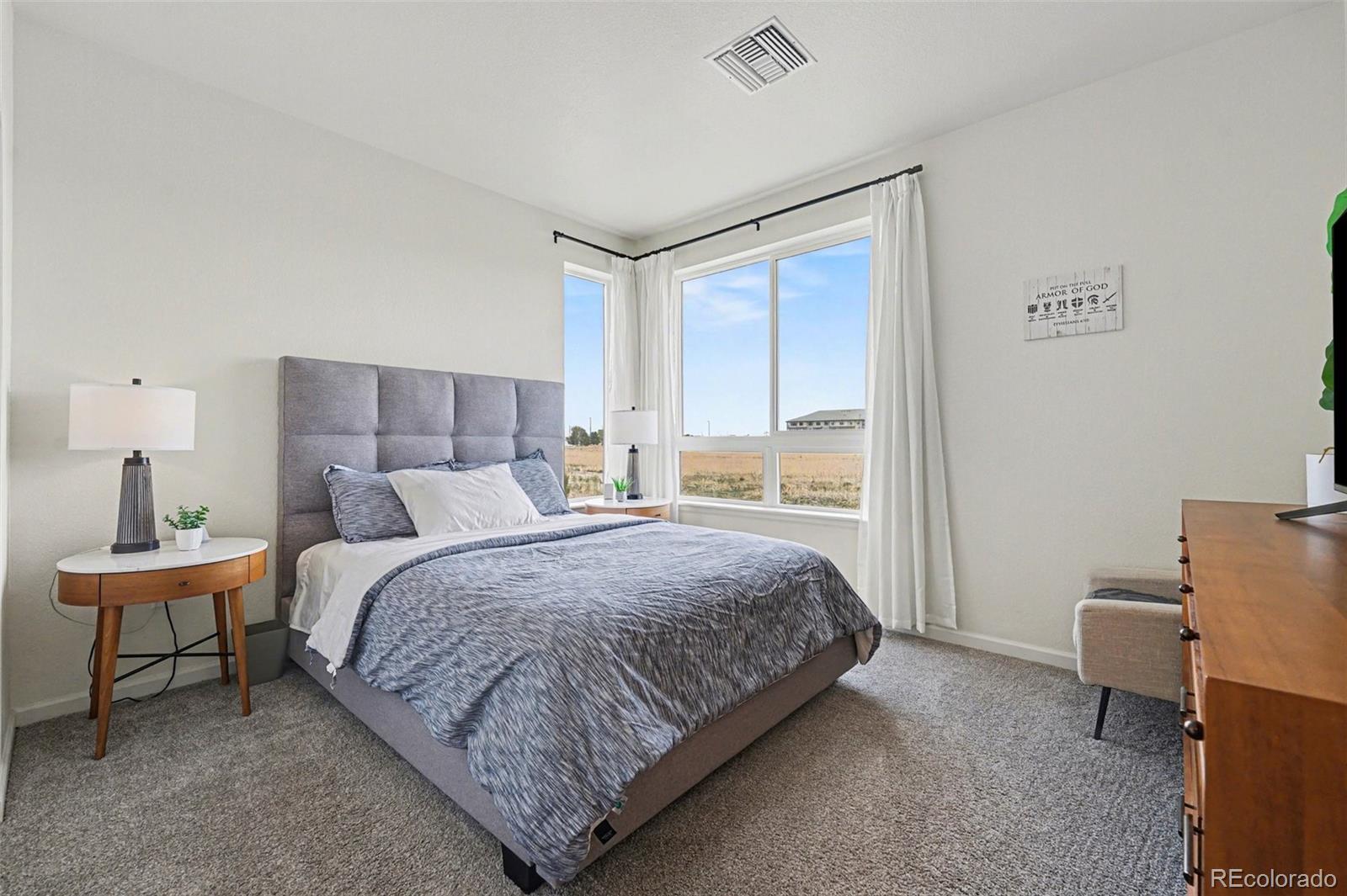 6153 N Ceylon Street Denver CO 80249