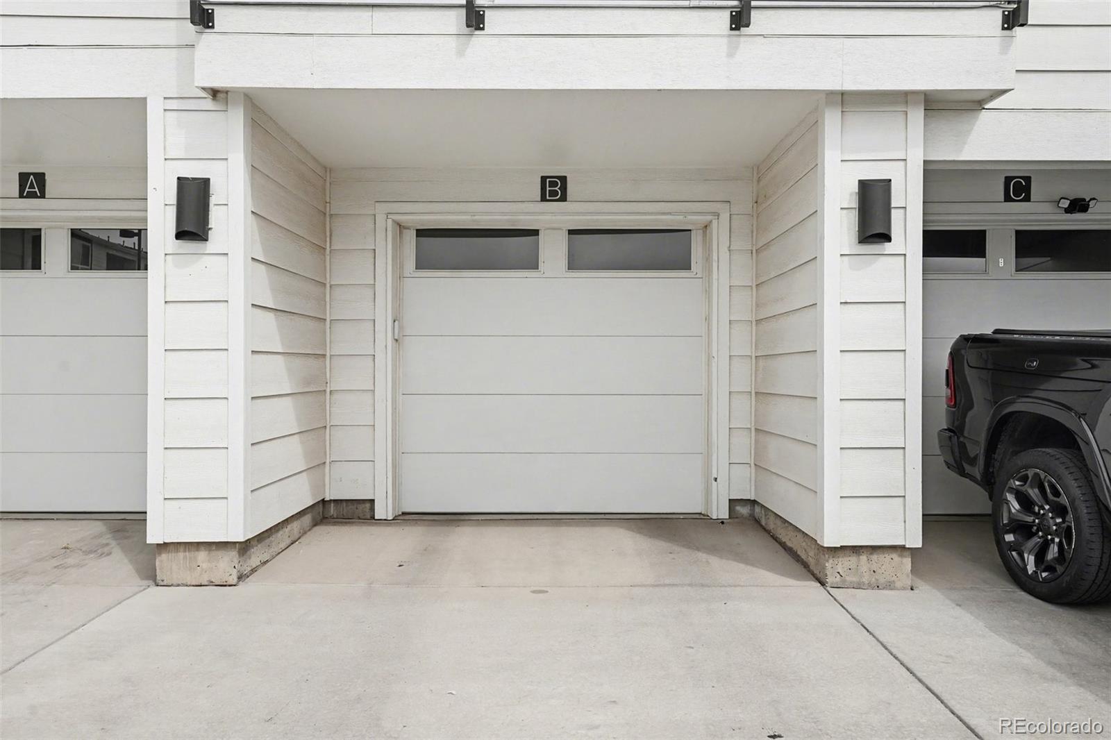 6153 N Ceylon Street Denver CO 80249