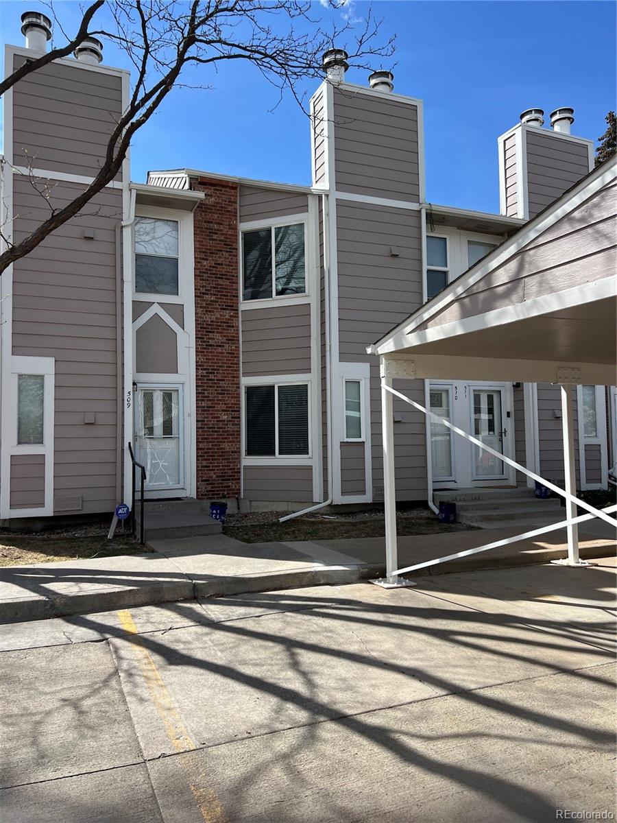 8136 Gray Court Arvada CO 80003