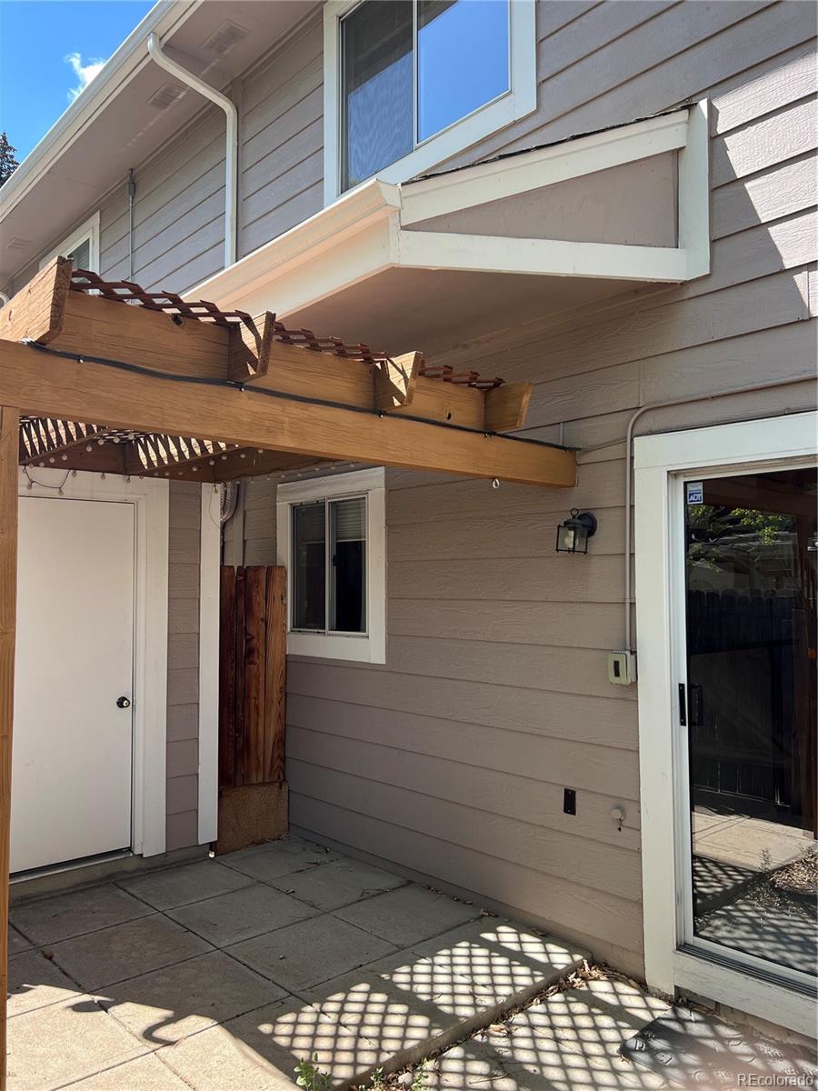 8136 Gray Court Arvada CO 80003