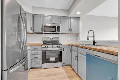 3718 S Espana Way Aurora CO 80013