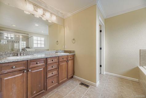 9615 W Hinsdale Place Littleton CO 80128