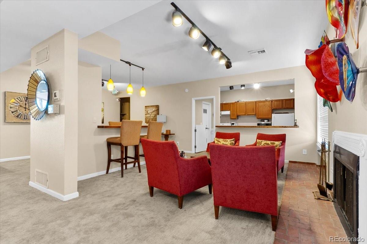 2301 E Fremont Avenue Centennial CO 80122
