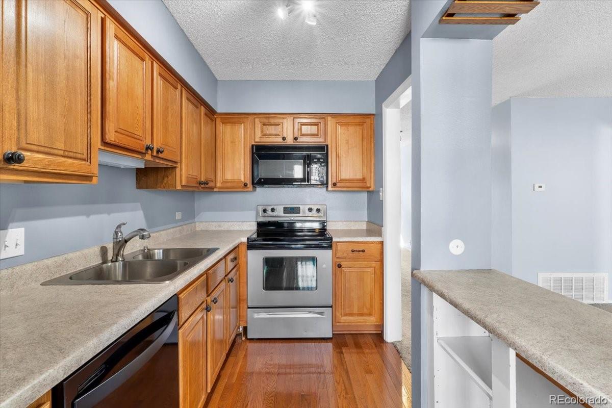 2301 E Fremont Avenue Centennial CO 80122