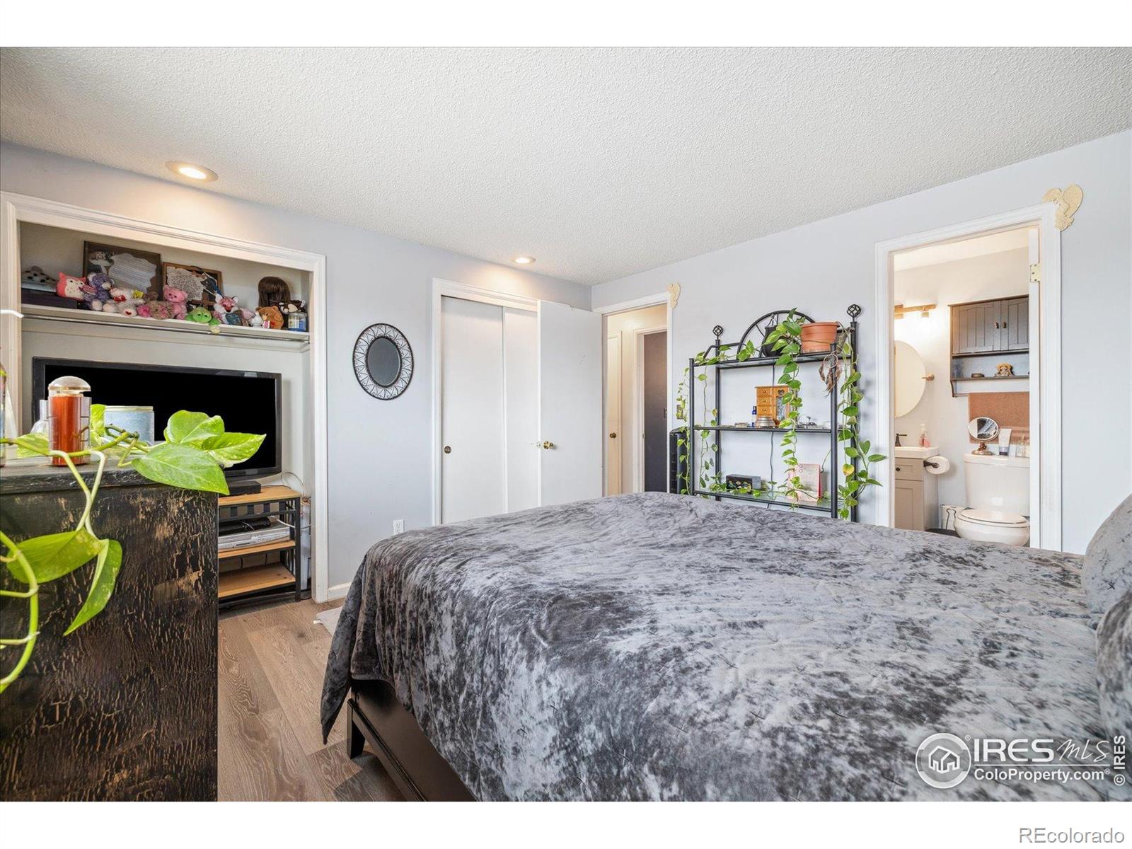 1561 S Sheridan Boulevard Lakewood CO 80232
