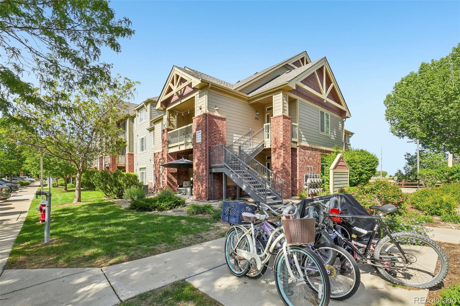 804 Summer Hawk Drive Longmont CO 80504