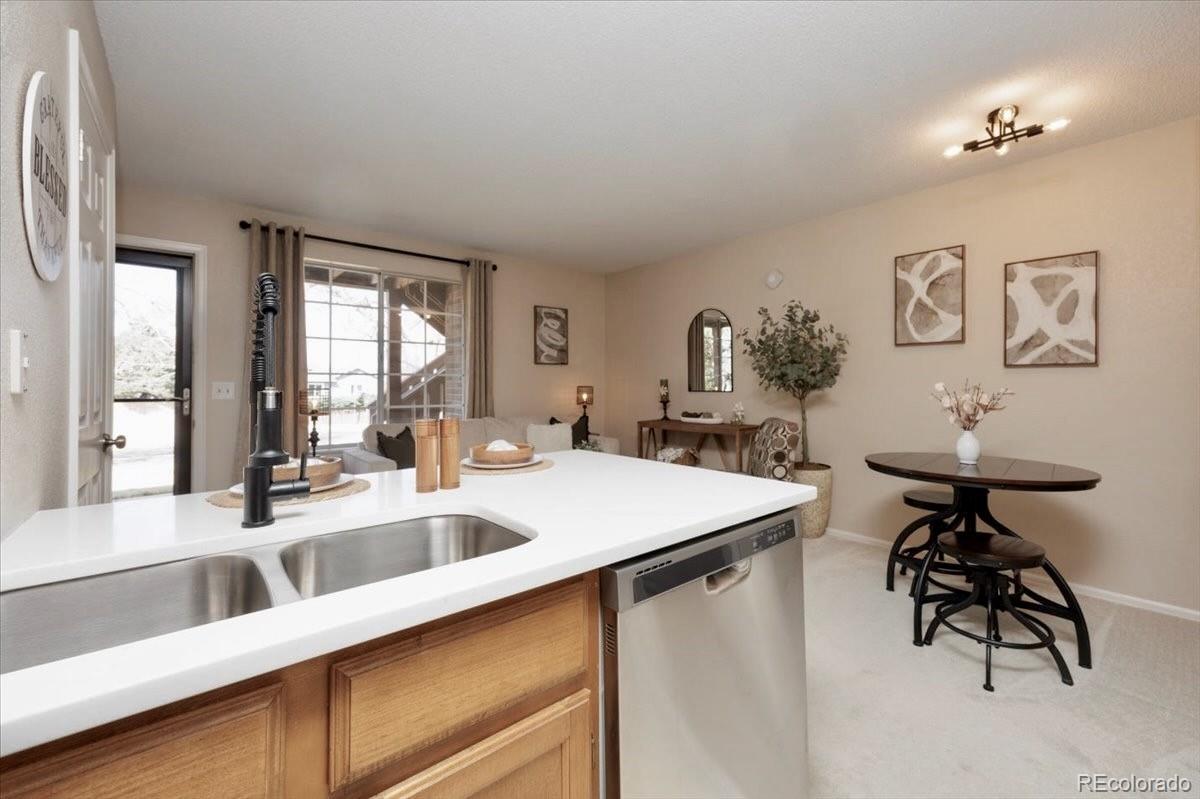 819 Summer Drive Highlands Ranch CO 80126