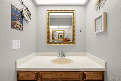11966 E Maple Avenue Aurora CO 80012