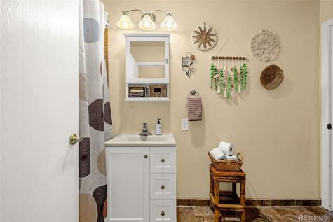11966 E Maple Avenue Aurora CO 80012