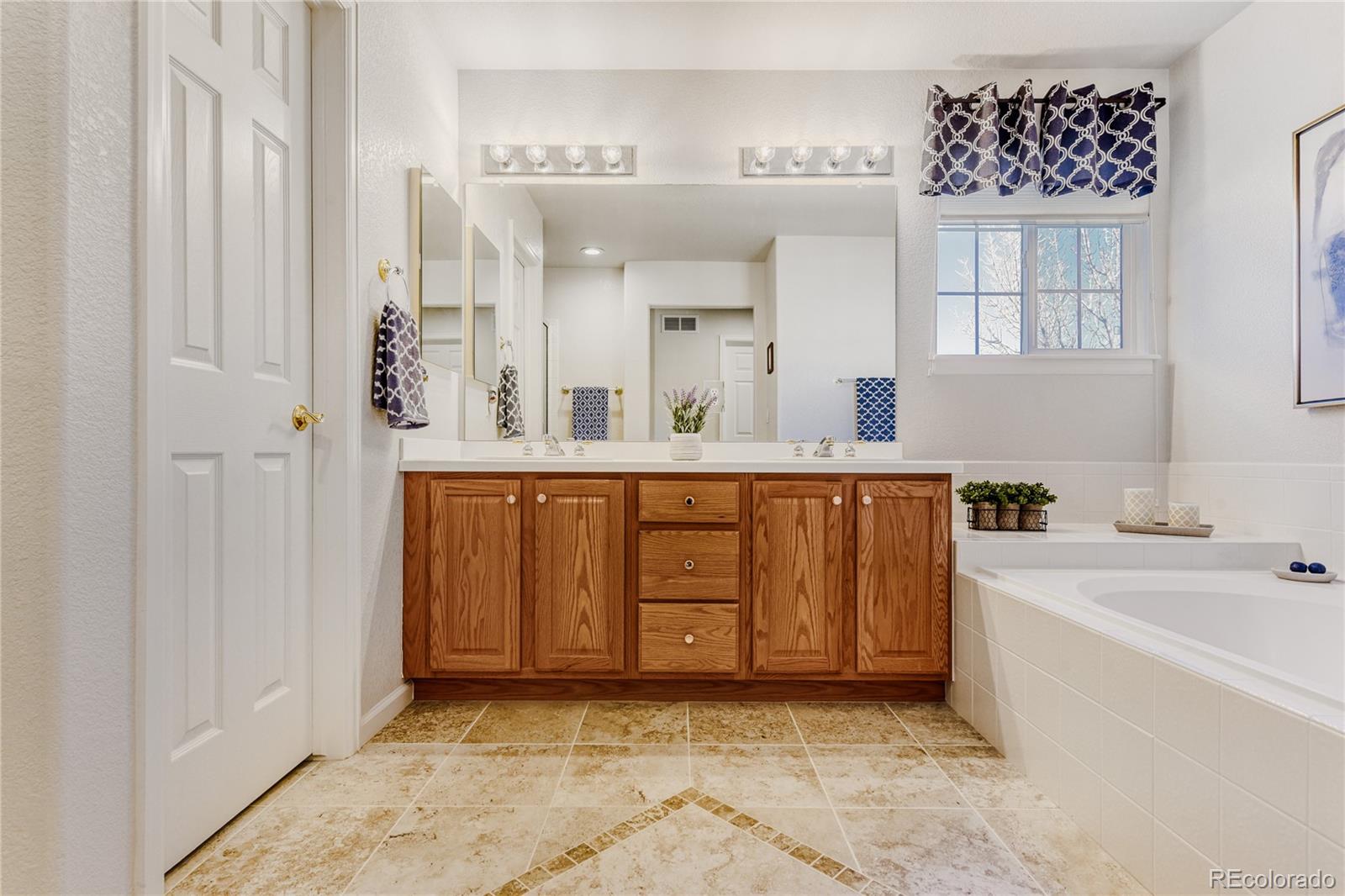 8465 S Moore Street Littleton CO 80127