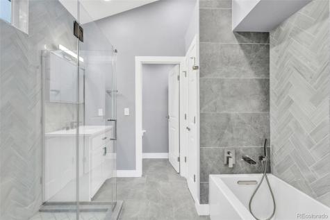 6001 S Yosemite Street Greenwood Village CO 80111