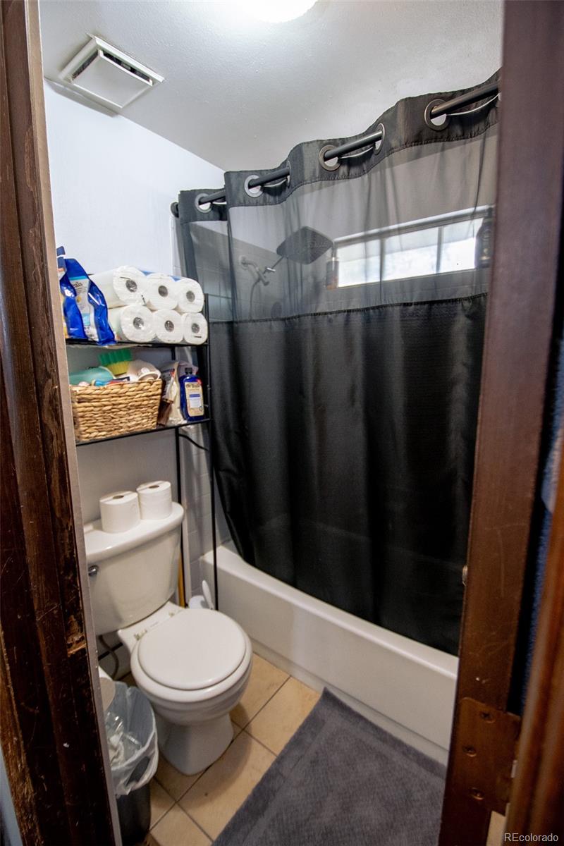 2061 S Helena Street Aurora CO 80013