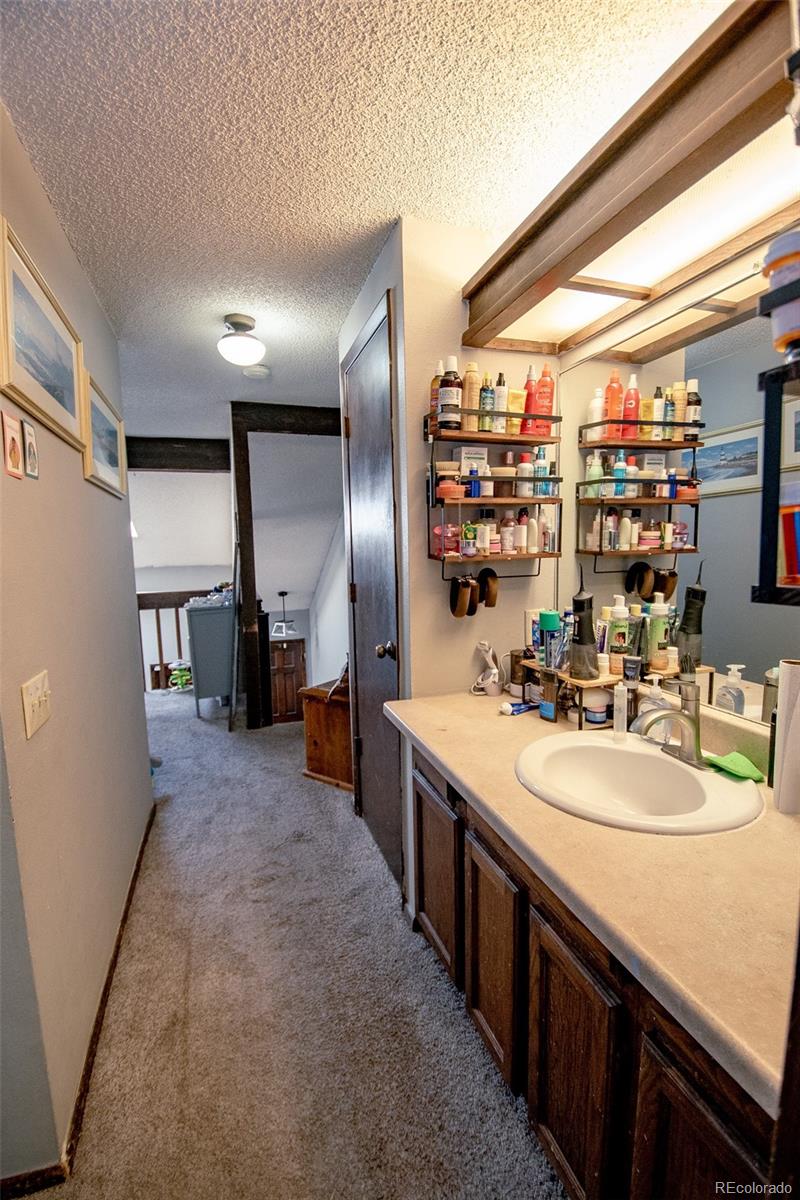 2061 S Helena Street Aurora CO 80013