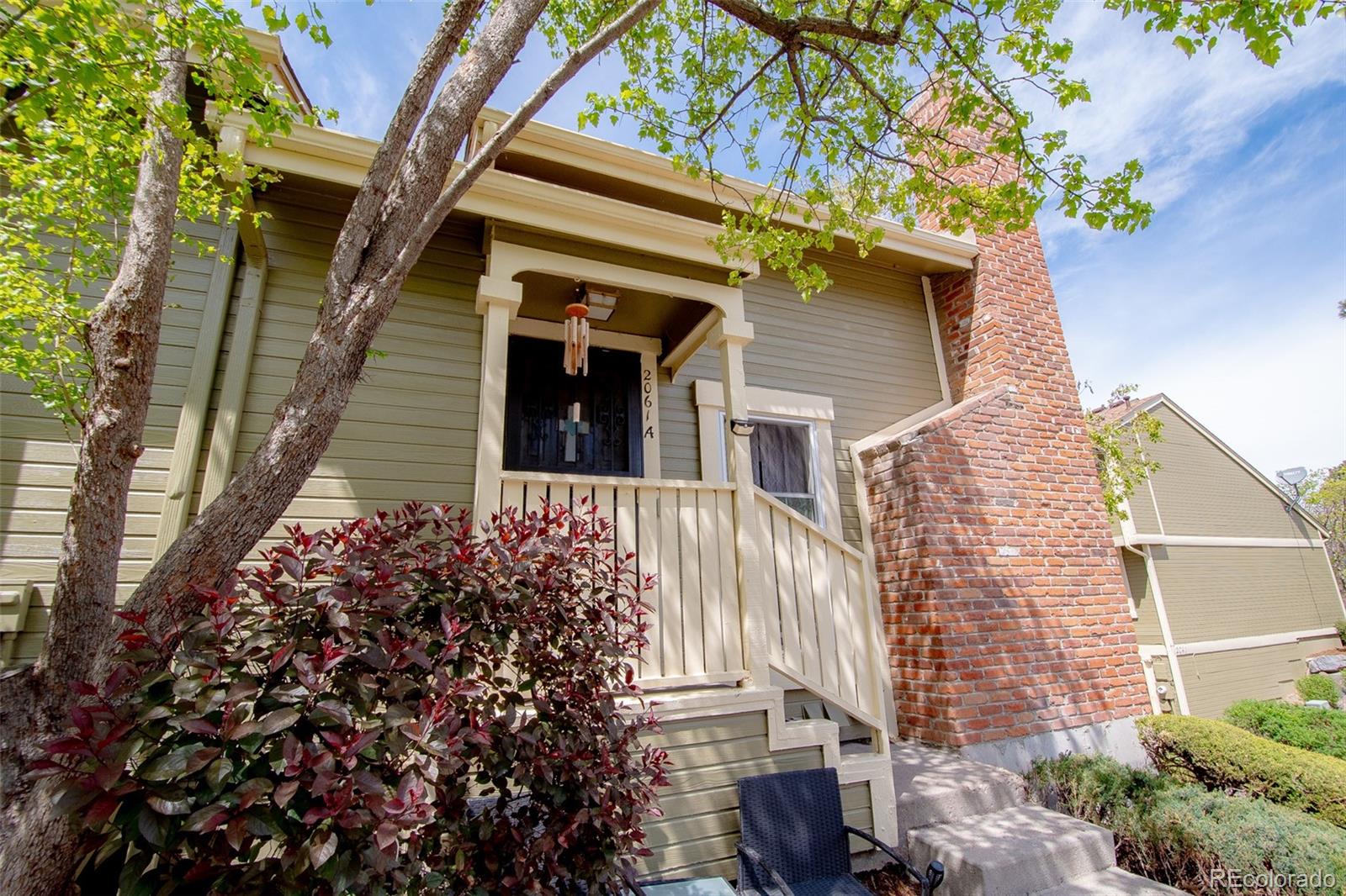 2061 S Helena Street Aurora CO 80013