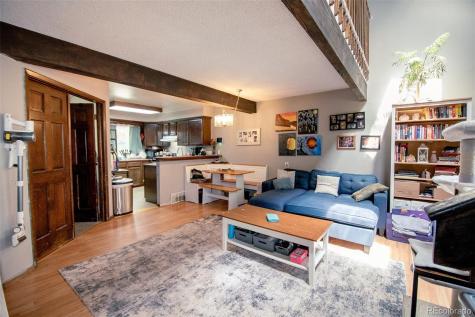 2061 S Helena Street Aurora CO 80013
