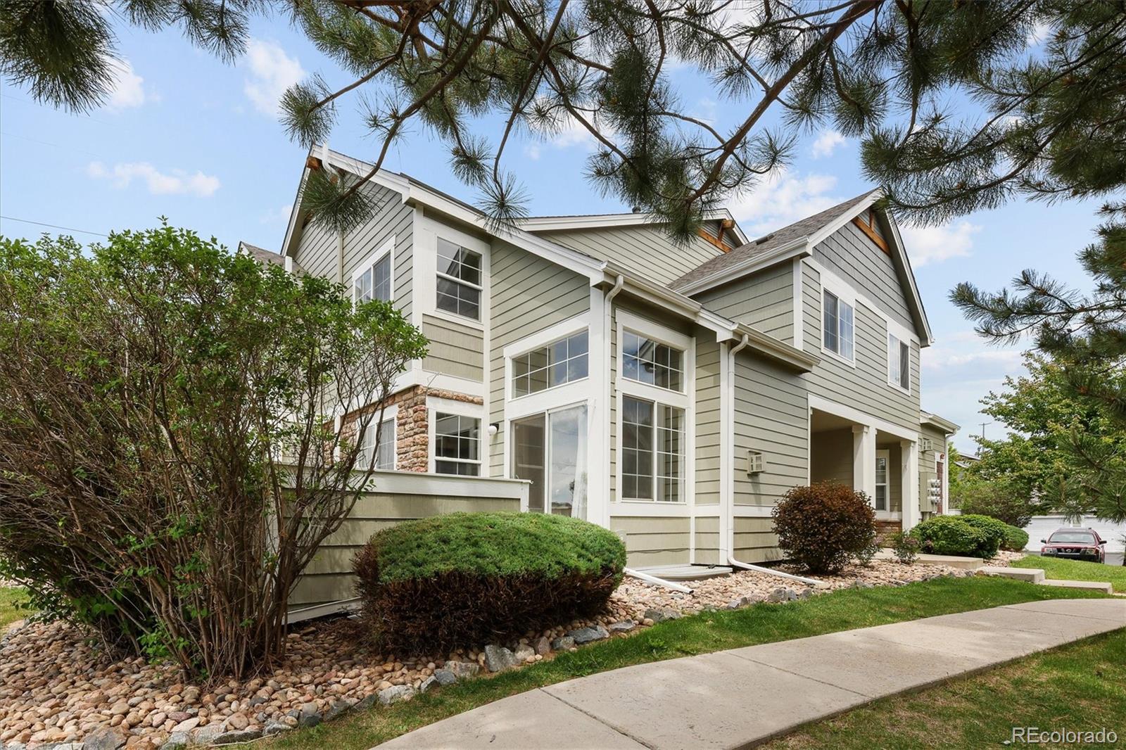 805 Summer Hawk Drive Longmont CO 80504