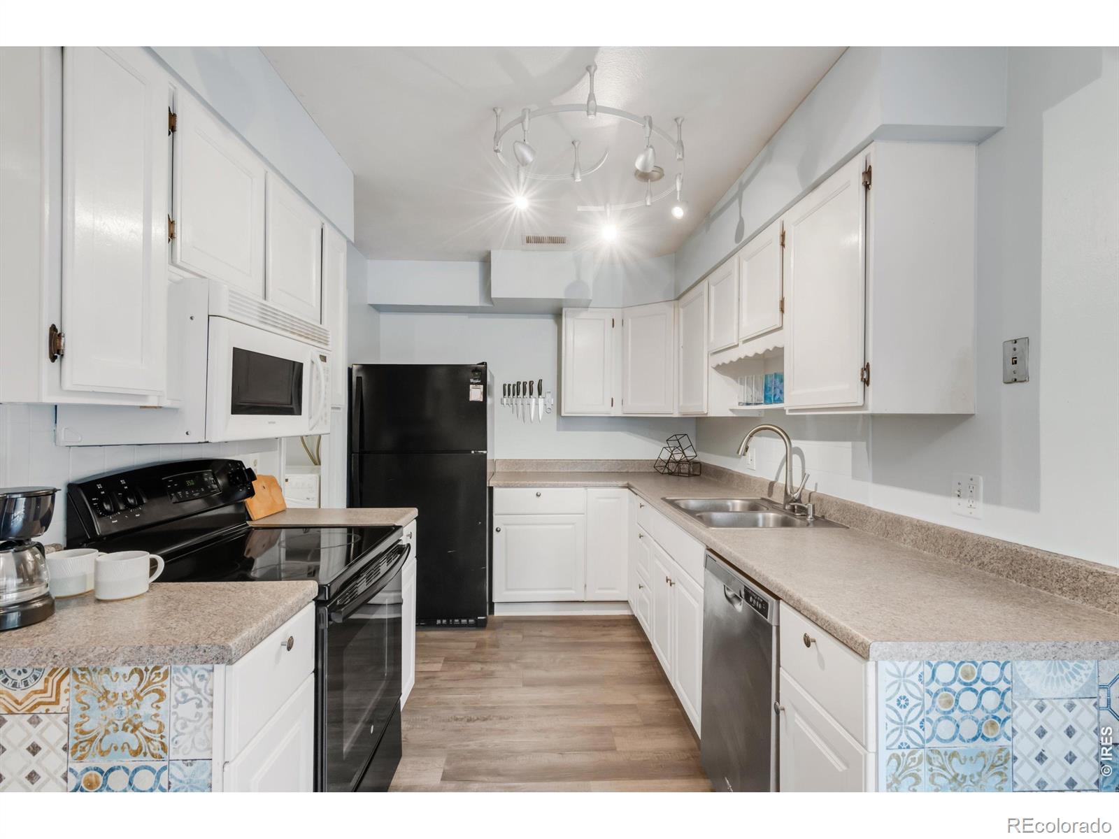 1901 W 101st Avenue Thornton CO 80260