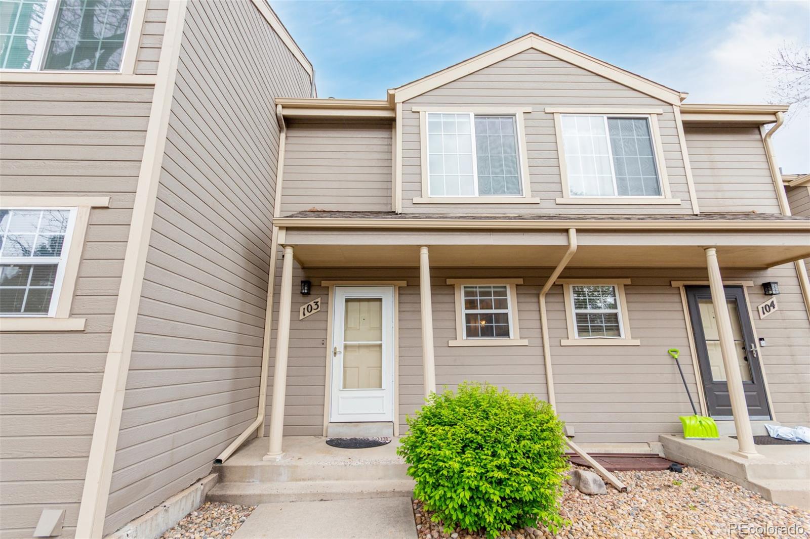 11147 W 17th Avenue Lakewood CO 80215