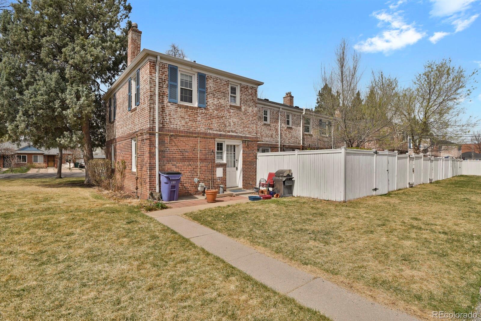 1232 Krameria Street Denver CO 80220