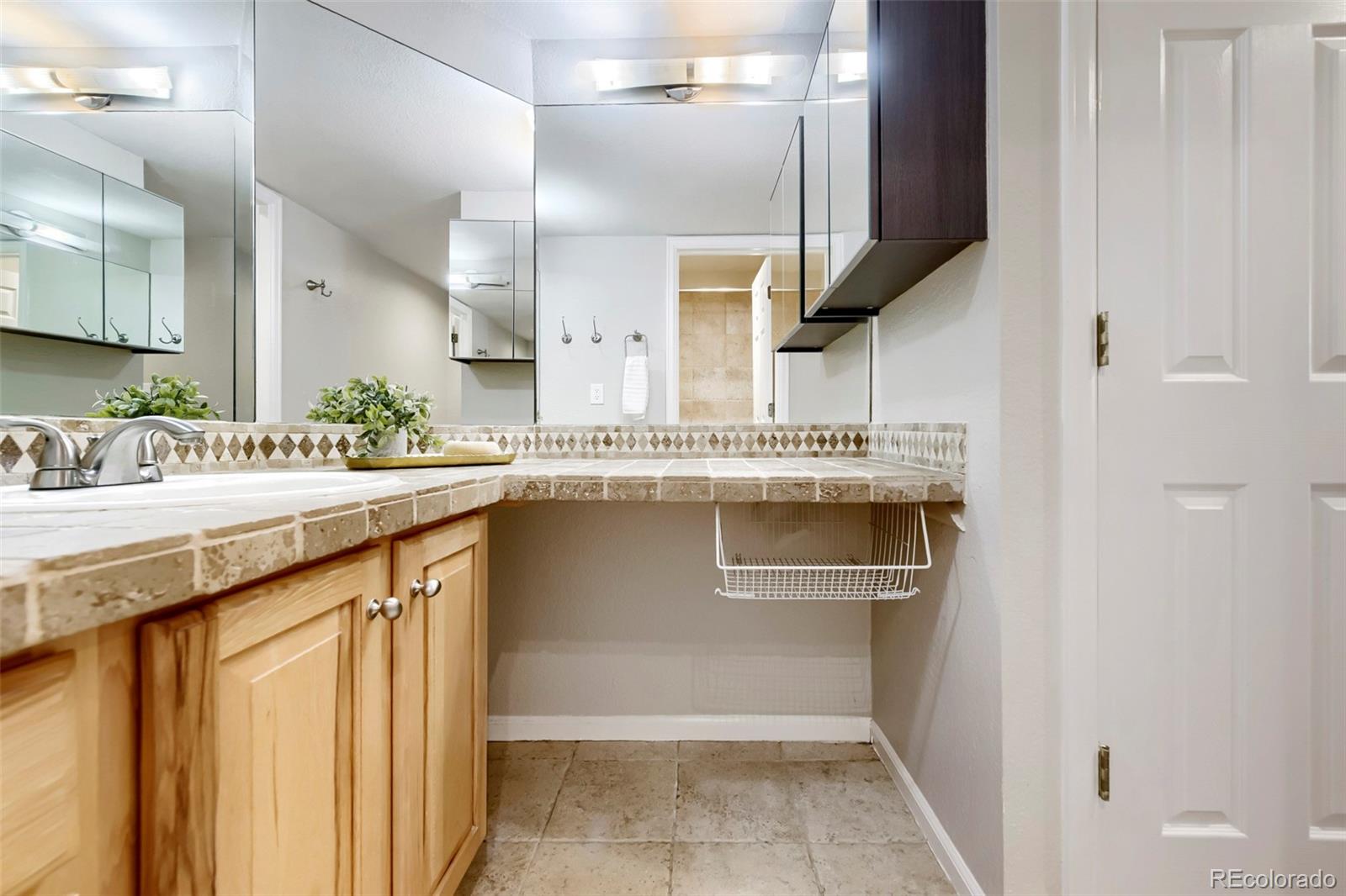 9190 E Arbor Circle Englewood CO 80111