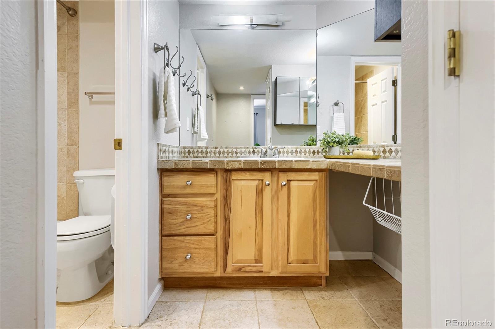 9190 E Arbor Circle Englewood CO 80111
