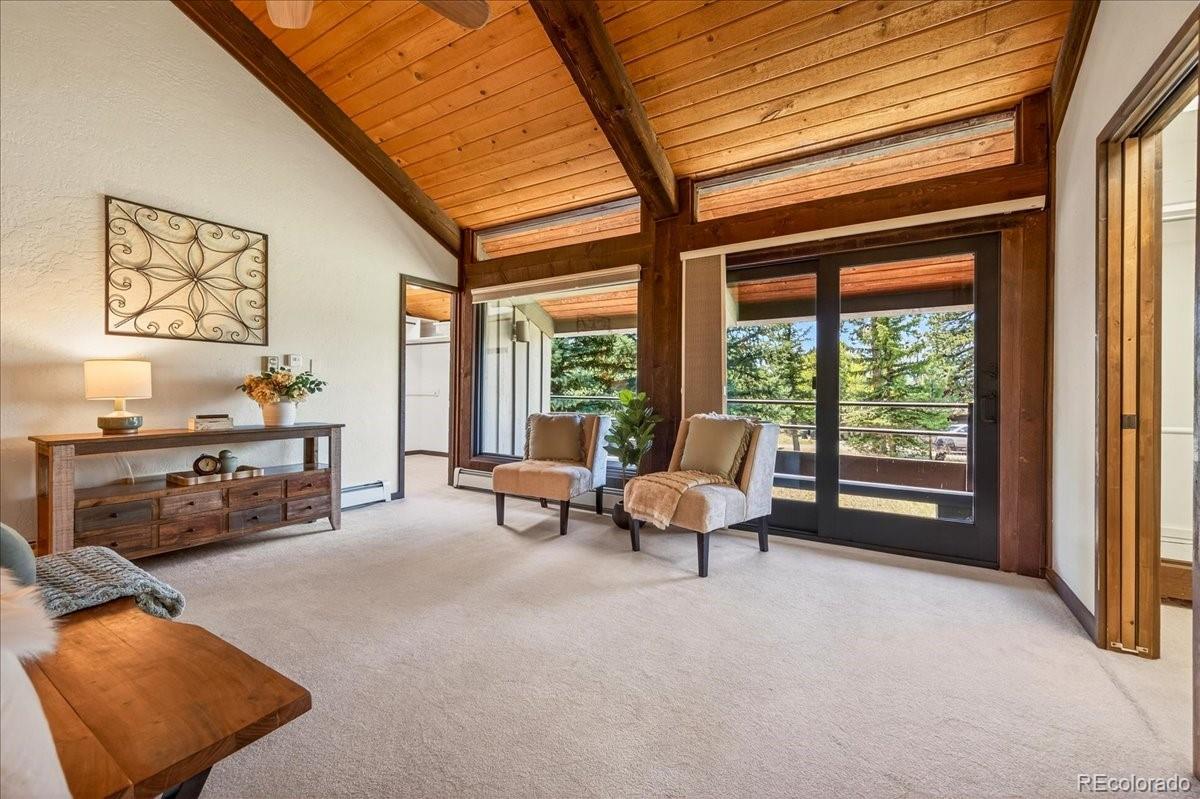 24386 Currant Drive Golden CO 80401