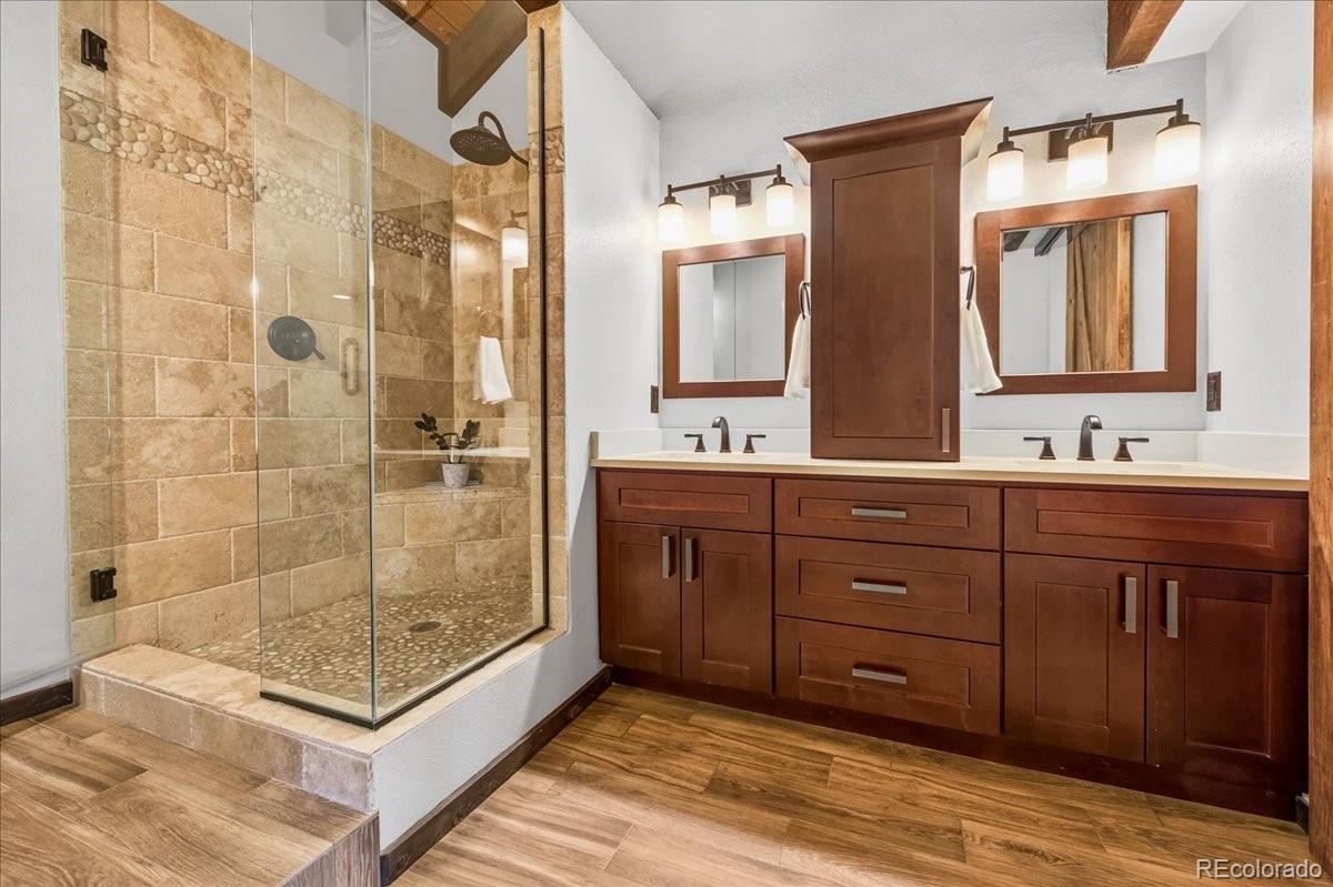 24386 Currant Drive Golden CO 80401