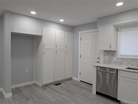 4460 S Pitkin Street Aurora CO 80015