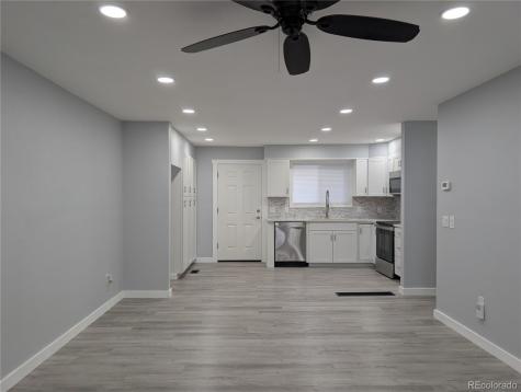 4460 S Pitkin Street Aurora CO 80015