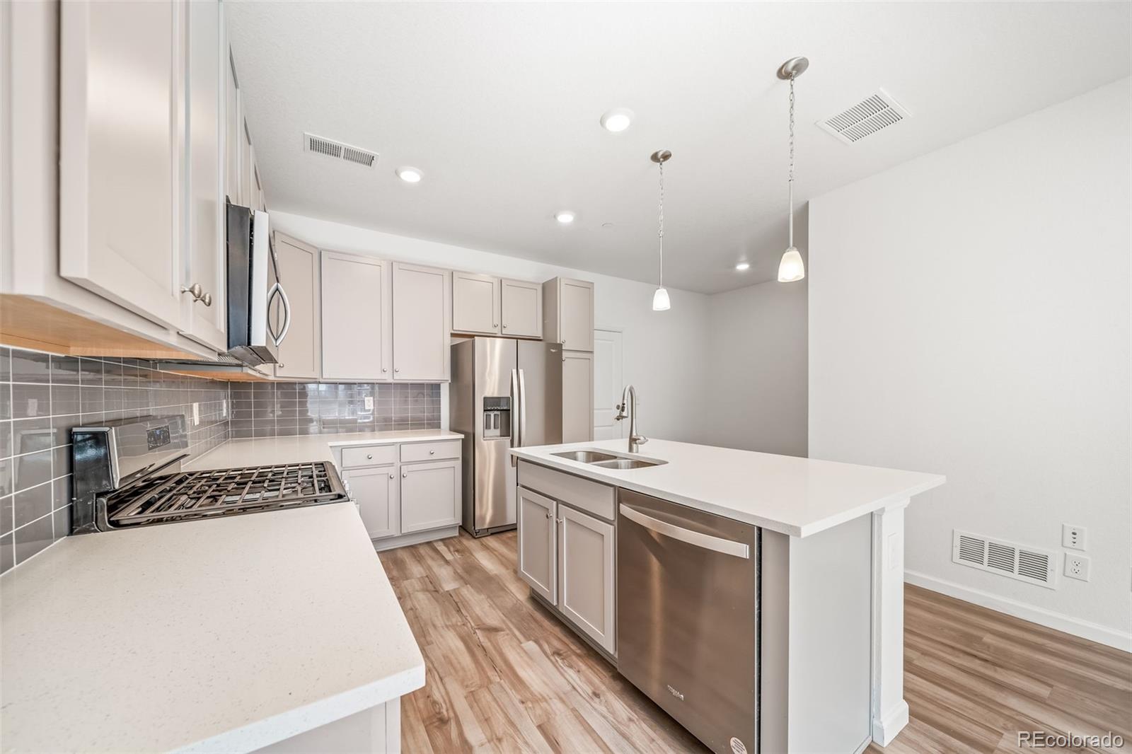 475 Millwall Circle Castle Pines CO 80108