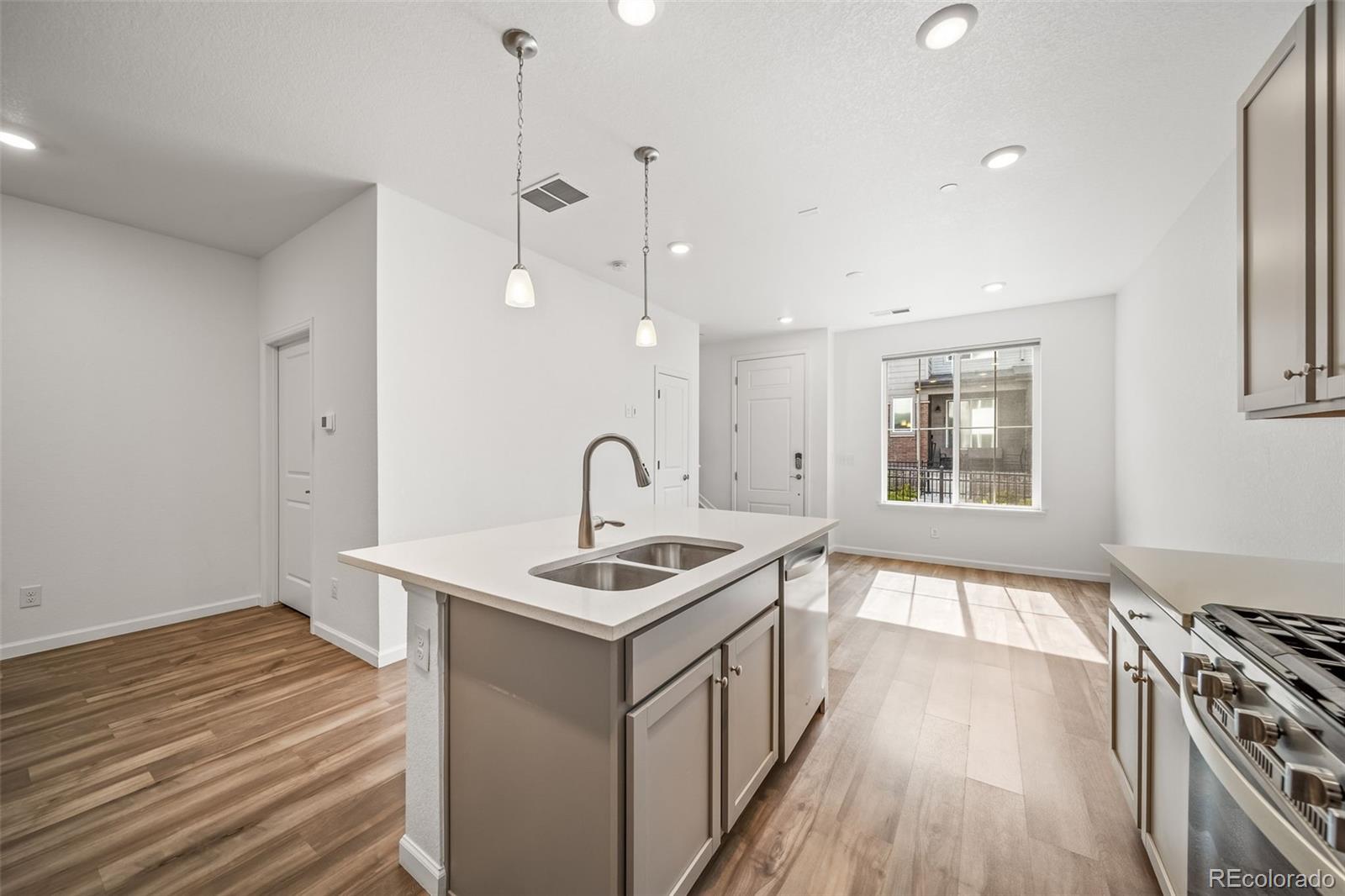 475 Millwall Circle Castle Pines CO 80108