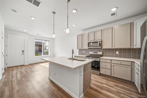 475 Millwall Circle Castle Pines CO 80108