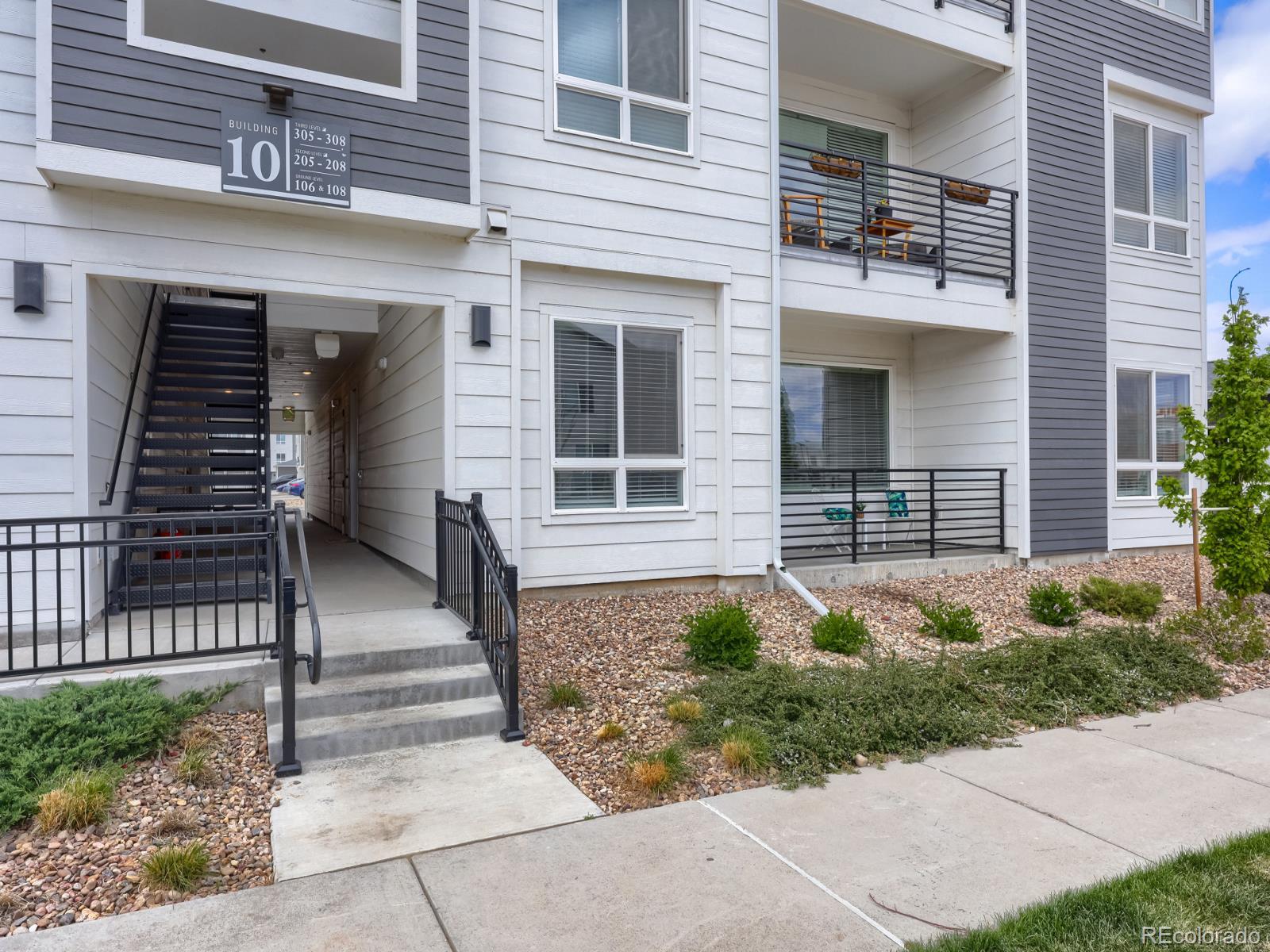 6153 N Ceylon Street Denver CO 80249