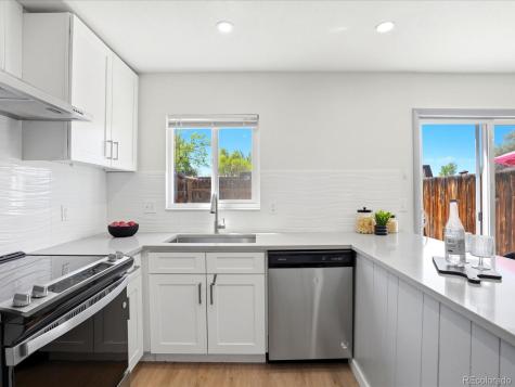 5657 S Lowell Boulevard Littleton CO 80123