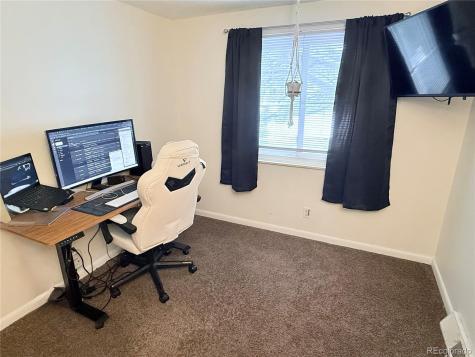 5672 S Lowell Boulevard Littleton CO 80123