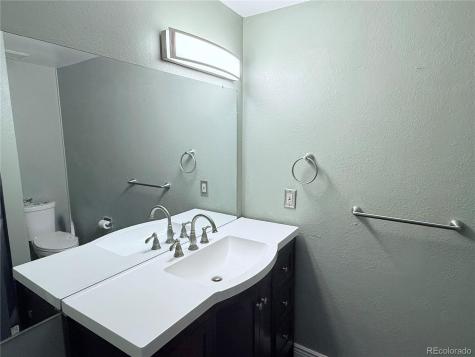 5672 S Lowell Boulevard Littleton CO 80123