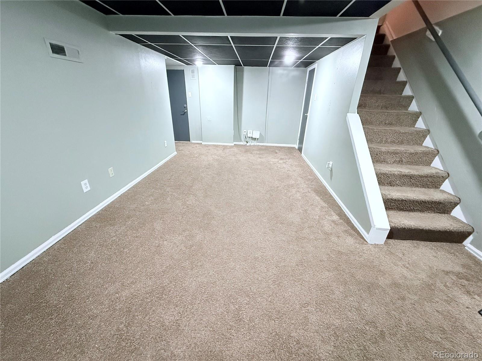 5672 S Lowell Boulevard Littleton CO 80123