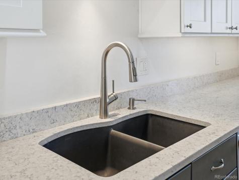 7493 W Cedar Circle Lakewood CO 80226