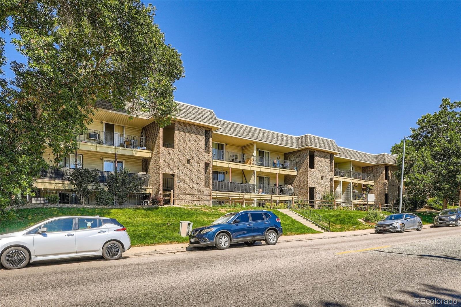 4643 S Lowell Boulevard Denver CO 80236