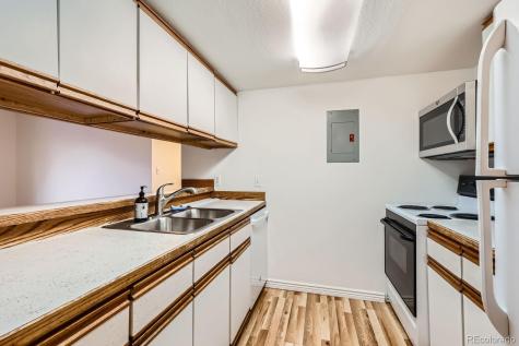 6388 Oak Court Arvada CO 80004